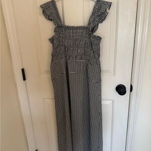 Old Navy and White Gingham smocked dress size small